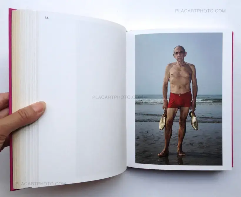 Looking for the Masters in Ricardo’s Golden Shoes (SPECIAL EDITION WITH PRINT)