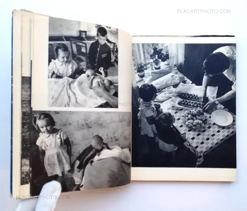 Byn med det bla huset