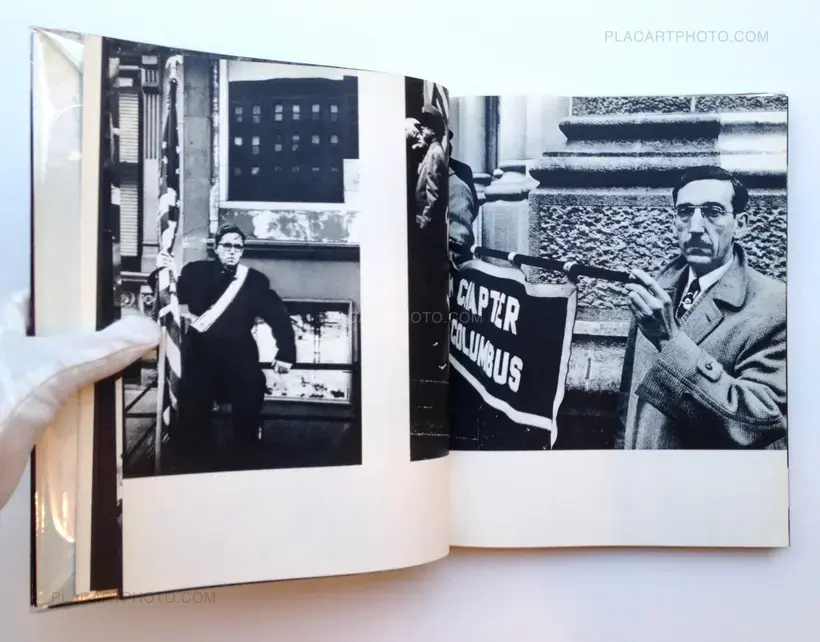 Life Is Good and Good For You In New York : Trance Witness Revels (With booklet)