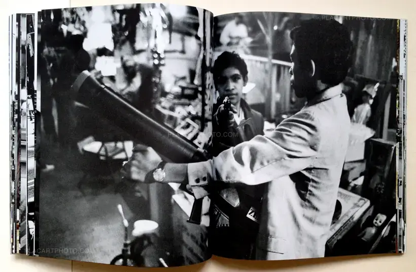 Karakarakas - de la cuarta a la quinta (Signed and numbered, edt of 250)