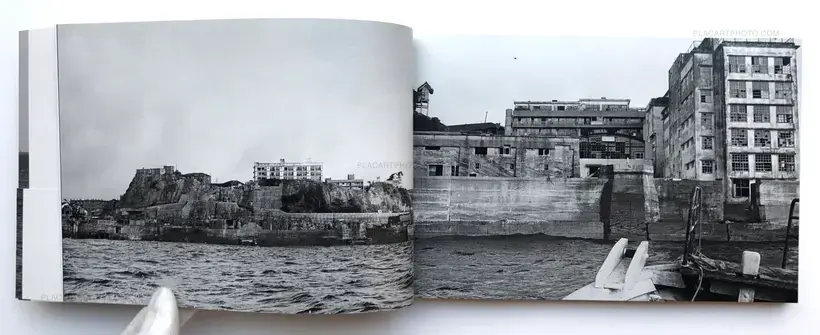 Hashima/ Gunkanjima (SIGNED)