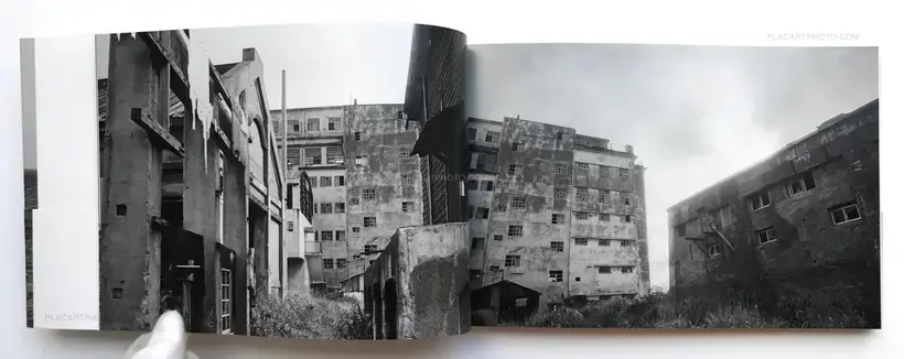Hashima/ Gunkanjima (SIGNED)