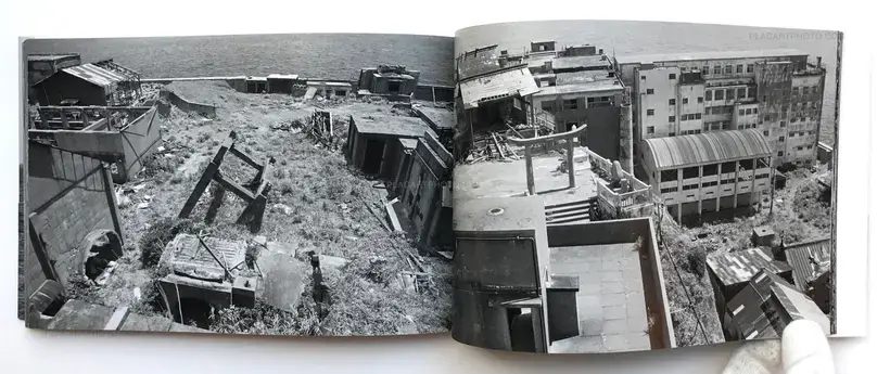 Hashima/ Gunkanjima (SIGNED)