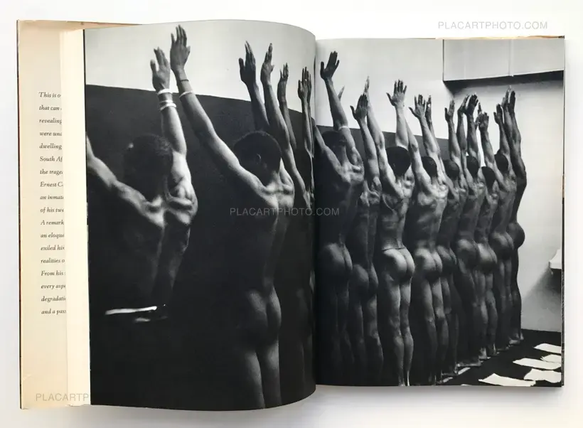 House of Bondage : a South African Black Man Exposes in His Own Pictures and Words the Bitter Life of His Homeland Today