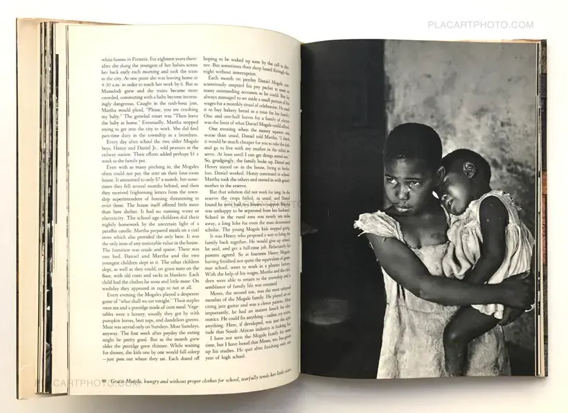 House of Bondage : a South African Black Man Exposes in His Own Pictures and Words the Bitter Life of His Homeland Today