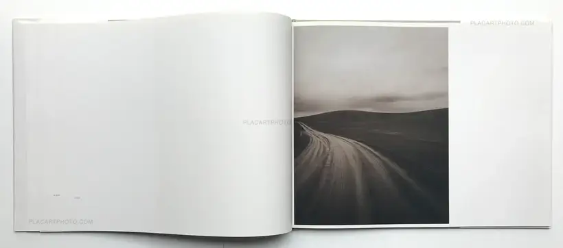 Roaming : Landscape Photographs 1994-2004