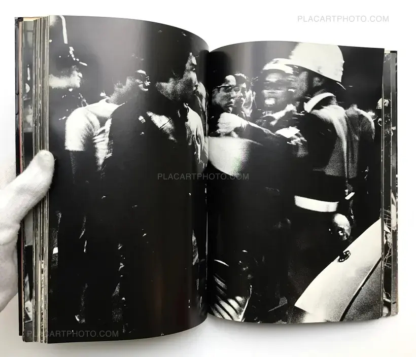 Where is '69 Shinjuku Kaminari Zoku