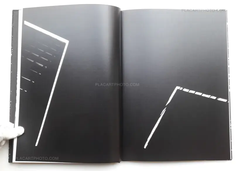 TOKYO UNTITLED (SIGNED)