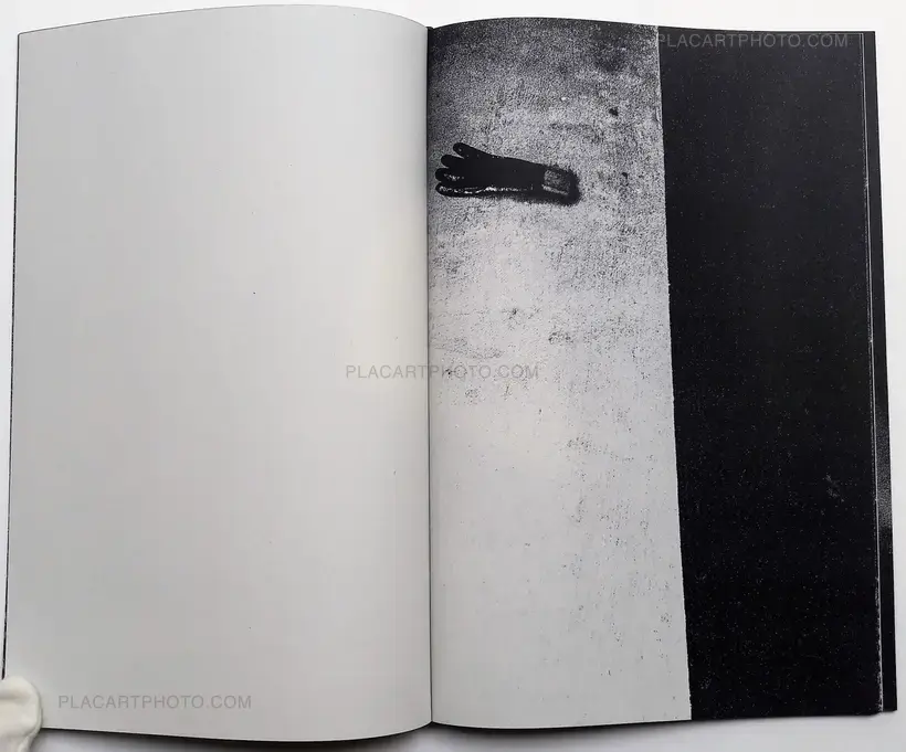 Tomorrow never knows (SIGNED - ONLY 100 COPIES)