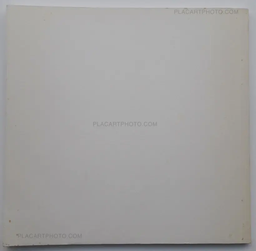 Mas Aca del Mas Alla (SIGNED)