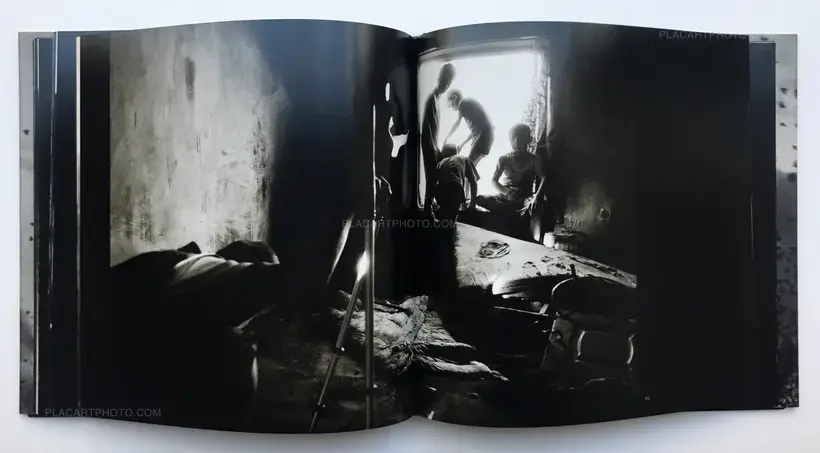 Kosovo, 1999-2000 : The flight of reason