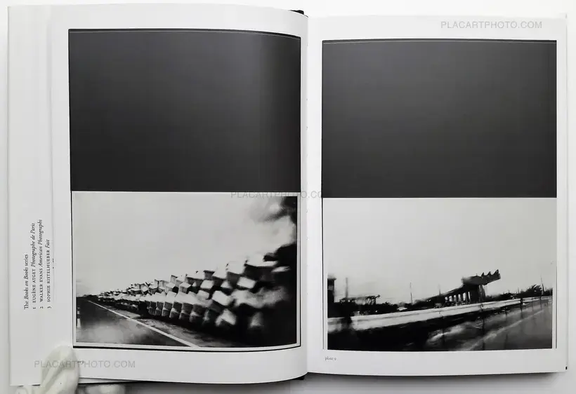 Books on Books # 6 : Toshi-e (Towards the City)