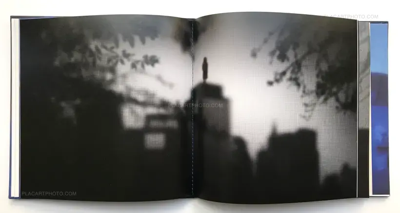 Mais la nuit ne part pas pour autant