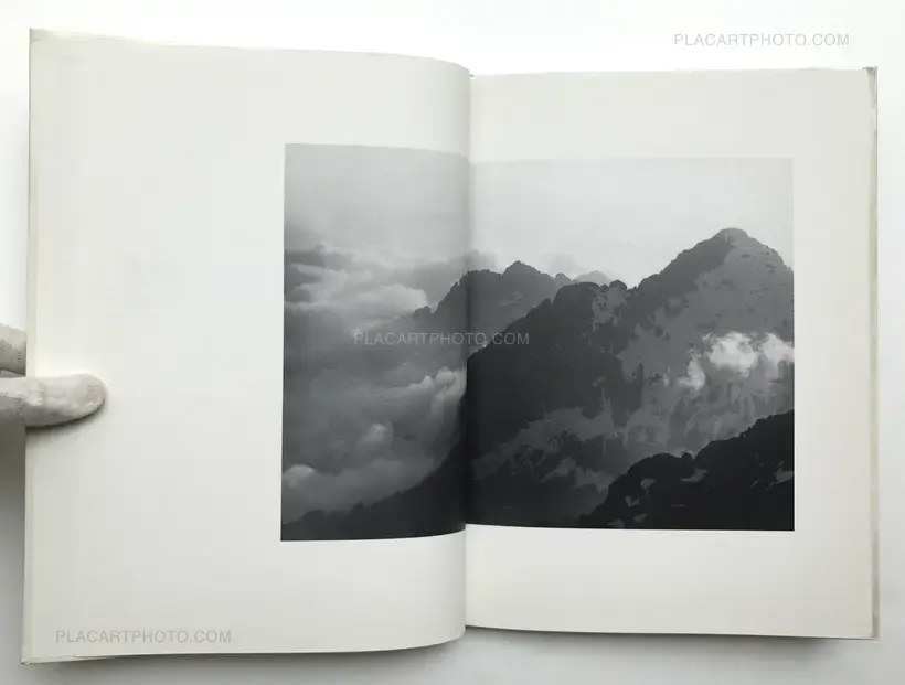 LA RENFERMÉE LA CORSE