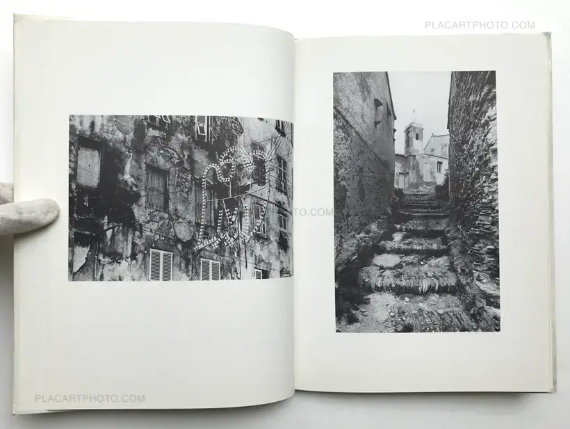 LA RENFERMÉE LA CORSE