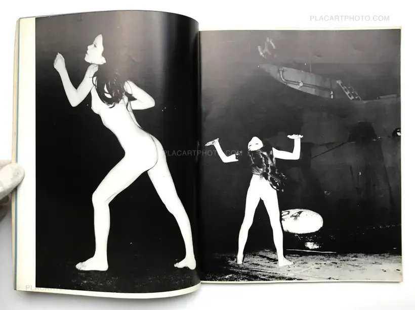 Ah, Tobidashita Onnatachi / Oh! Girls Jumping Out