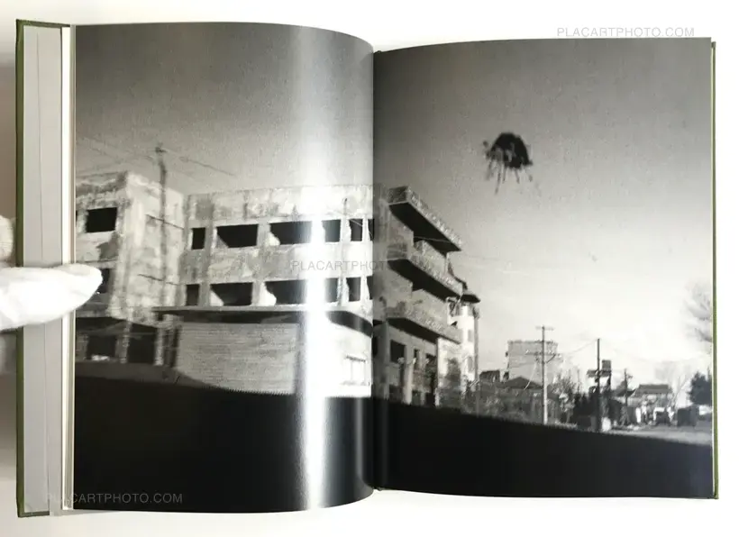 DL07 (Signed and numbered)