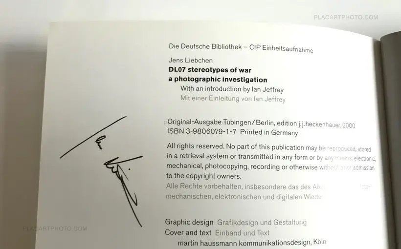 DL07 (Signed and numbered)