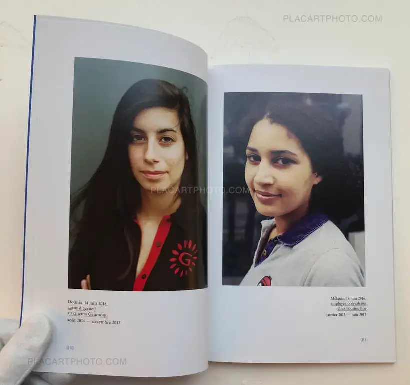 garçon de café (Signed)