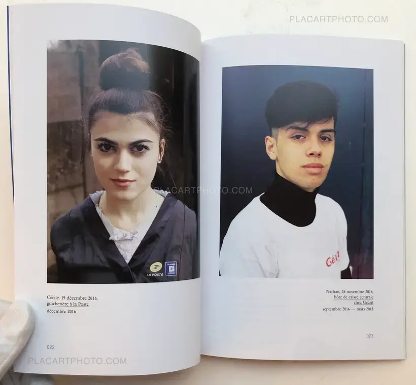 garçon de café (Signed)