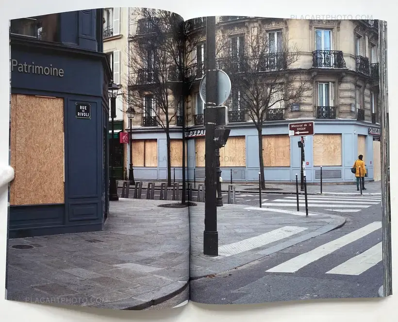 La ville lumière Paris, 8 Dec 2018 (Signed by both)