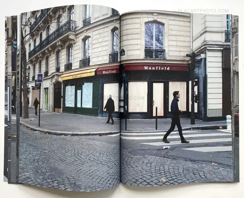 La ville lumière Paris, 8 Dec 2018 (Signed by both)