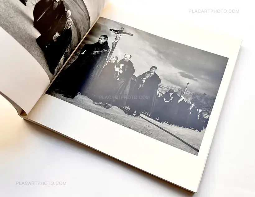 ESPANA OCULTA (ASSOCIATION COPY)