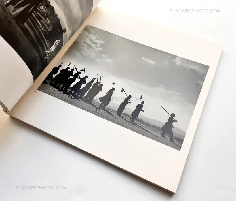 ESPANA OCULTA (ASSOCIATION COPY)