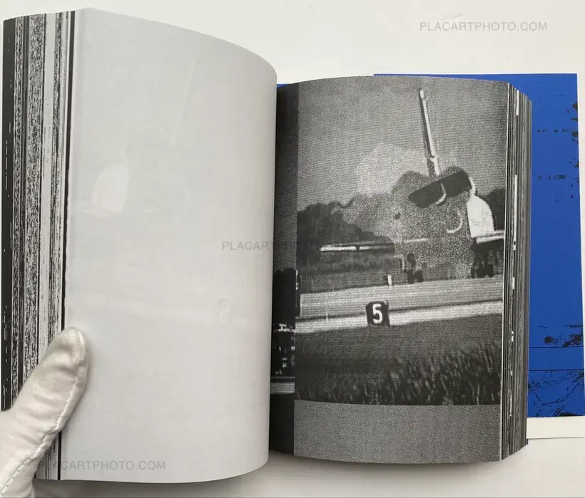 Photography 写真 (Last copy, seald copy, blue cover)