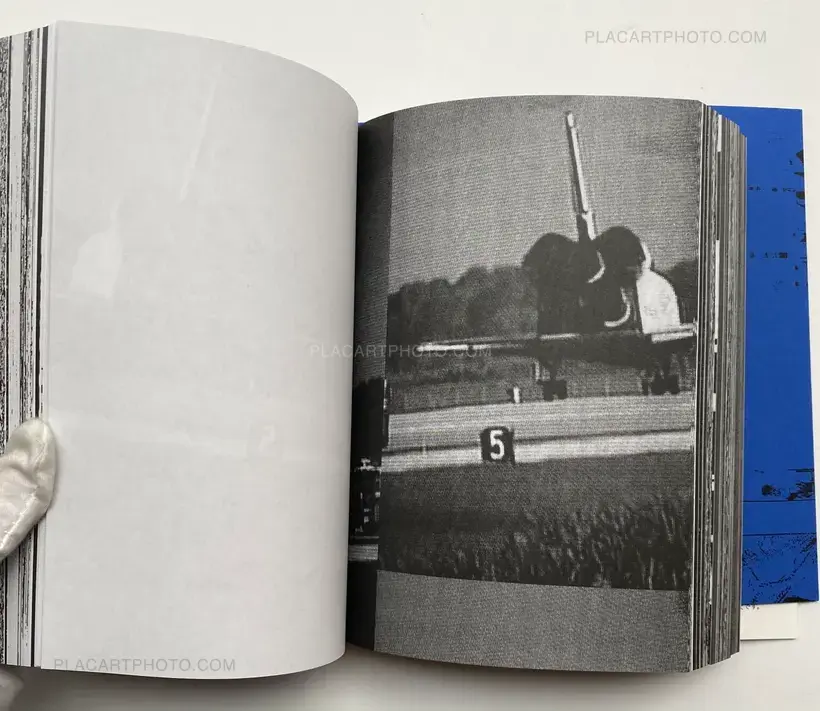 Photography 写真 (Last copy, seald copy, blue cover)