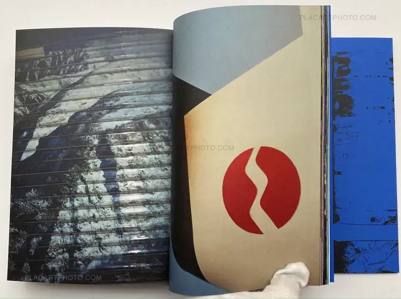 Photography 写真 (Last copy, seald copy, blue cover)