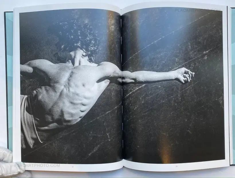 CIRCUS NOIR (SIGNED)