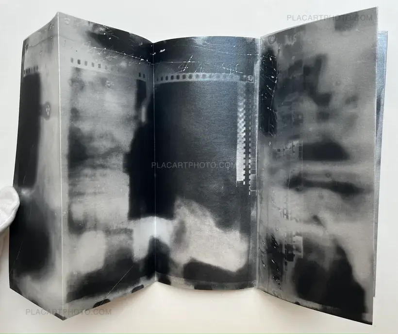 SURVEILLANCE POETICS OF REEL, ODSJAJ