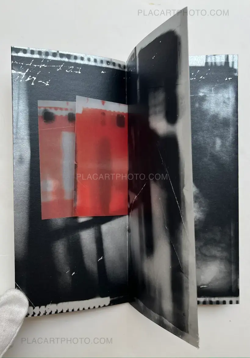 SURVEILLANCE POETICS OF REEL, ODSJAJ