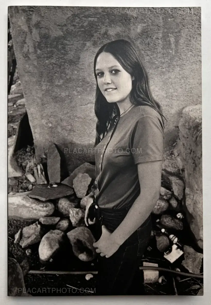 10 Postcards (8/10 SIGNED)