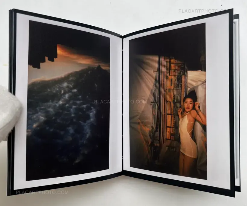 See the polaroid photo attached on the cover (SIGNED)