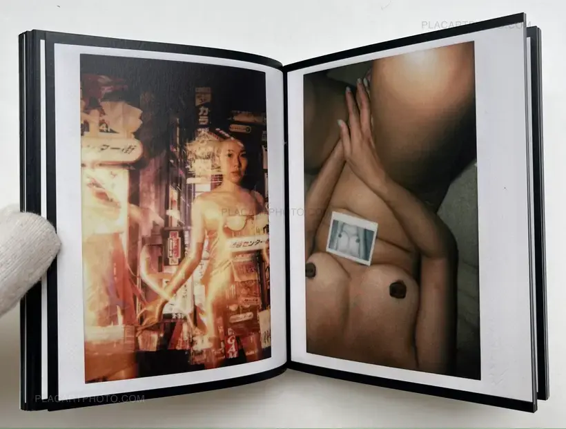 See the polaroid photo attached on the cover (SIGNED)