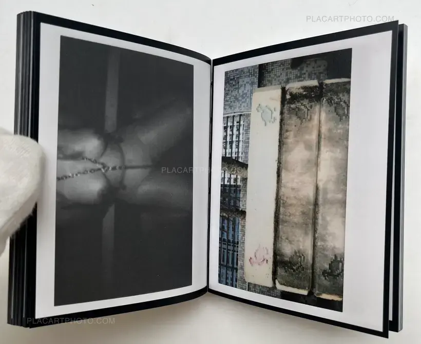 See the polaroid photo attached on the cover (SIGNED)