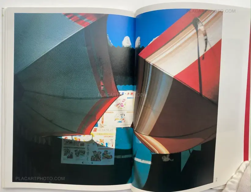 Stare At Pinhole – To The World Of Pinhole Camera