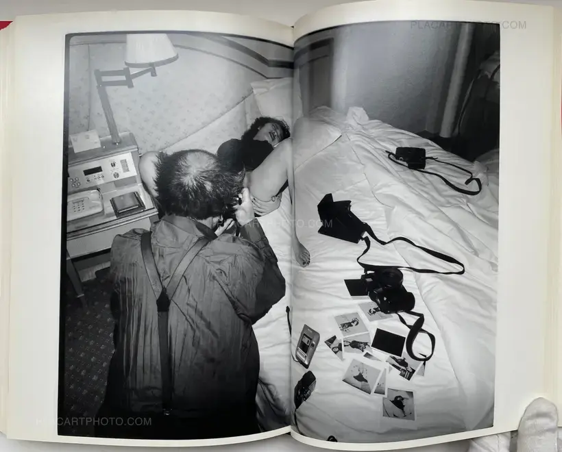 Shashin Shijo Shugi (Personal Sentimentalism in Photography) (WITH OBI)