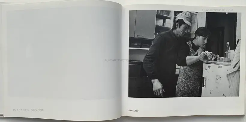 Vesnice je svet (The village is a global world)