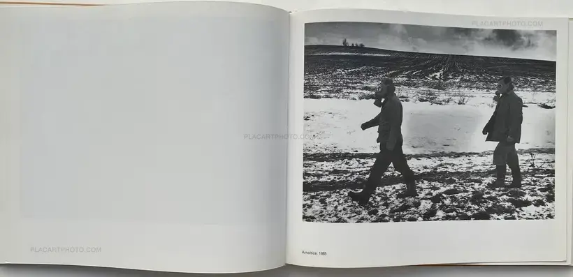 Vesnice je svet (The village is a global world)