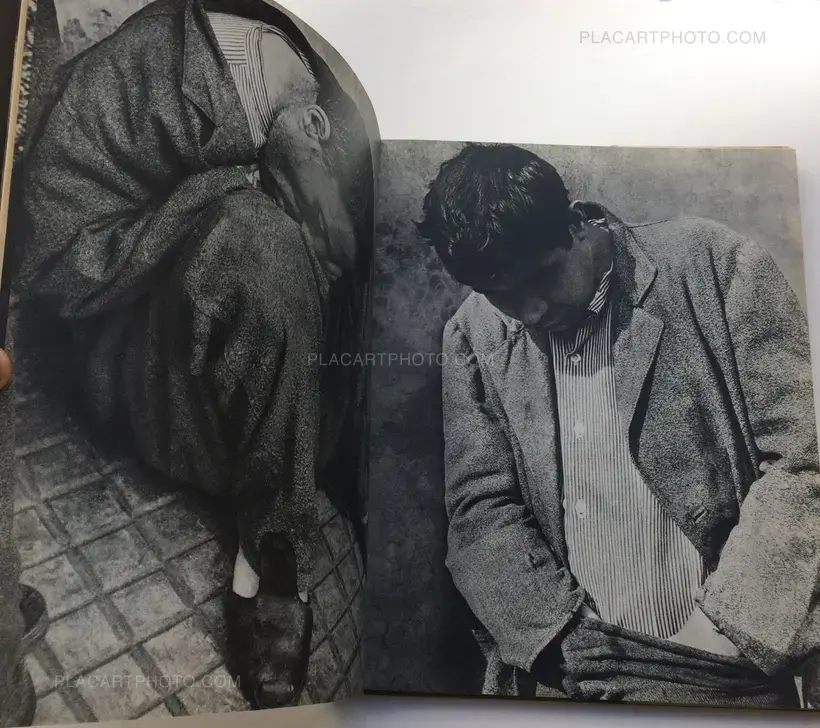 Gli Esclusi : Fotoreportage da un'istituzione totale