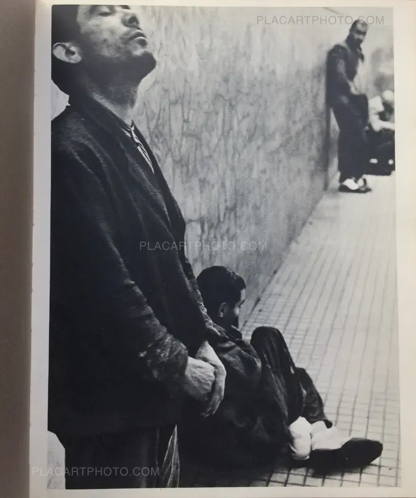 Gli Esclusi : Fotoreportage da un'istituzione totale