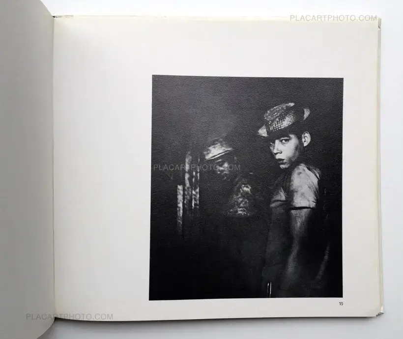 Vi Vendo (dedicated to Cartier Bresson)