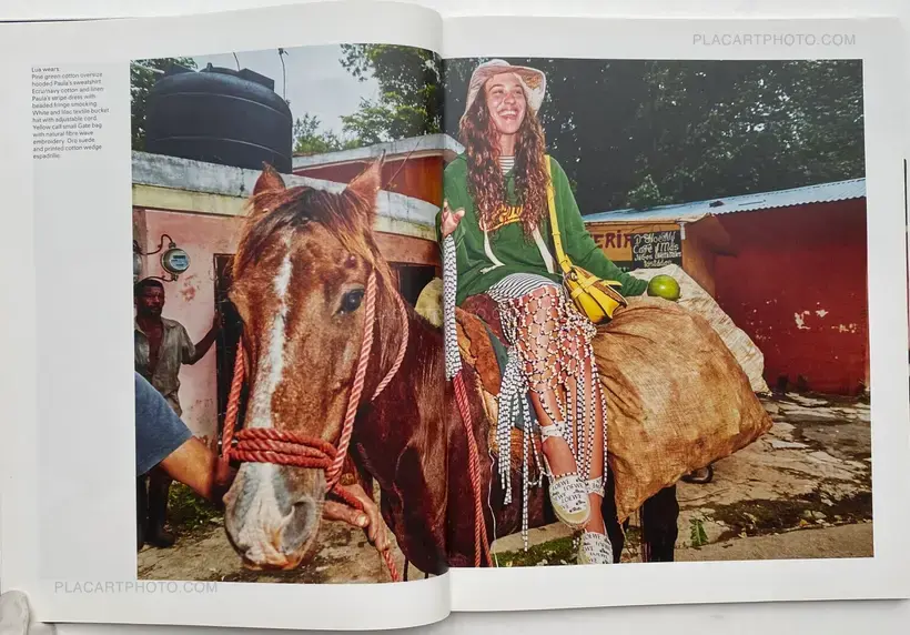 LOEWE 2019 Paula's Ibiza