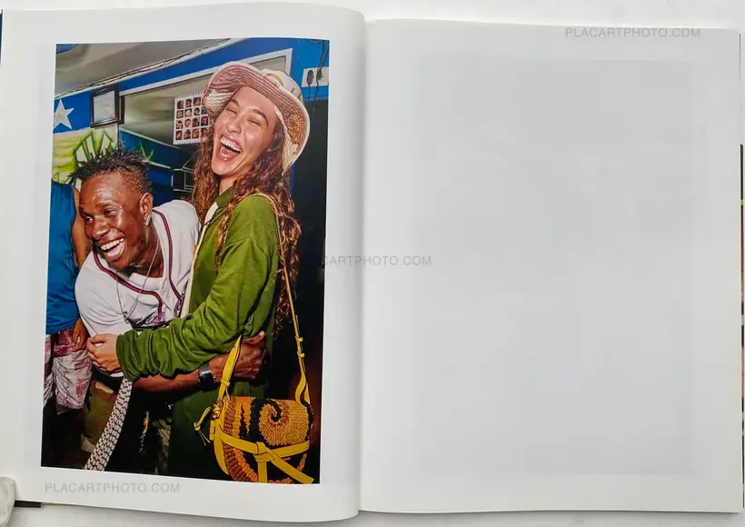 LOEWE 2019 Paula's Ibiza