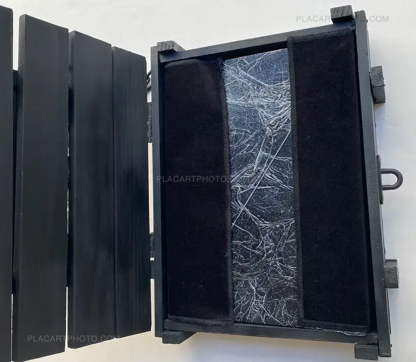 FENDU/E (SIGNED AND NUMBERED, edt of 7)