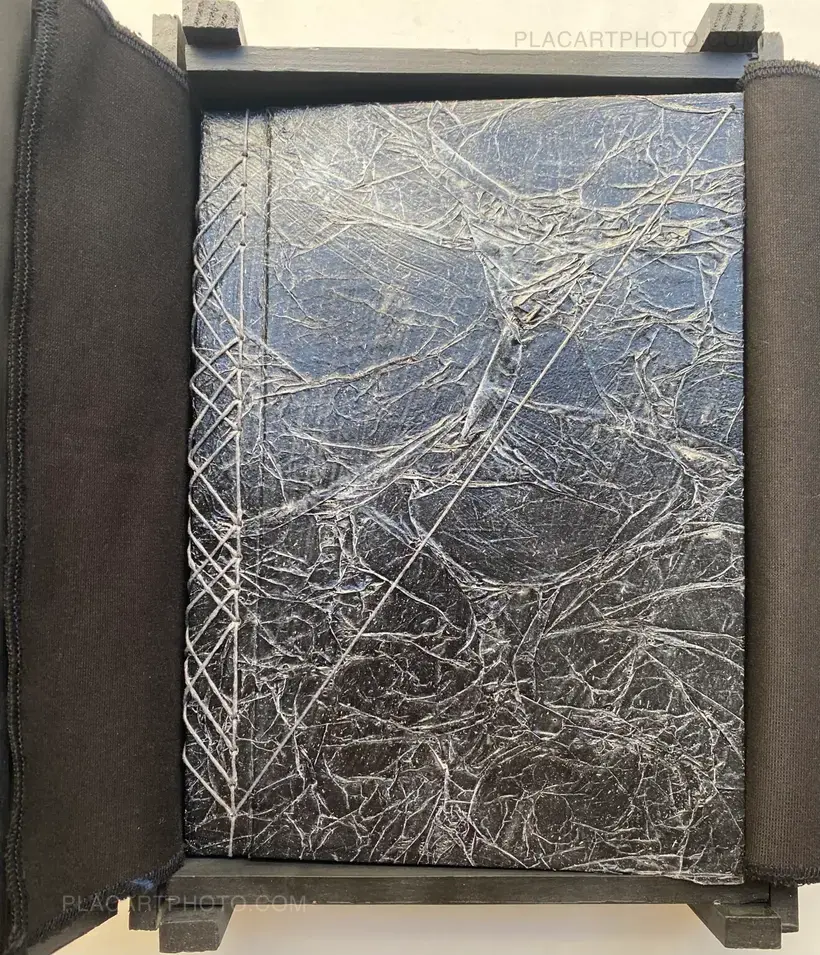 FENDU/E (SIGNED AND NUMBERED, edt of 7)