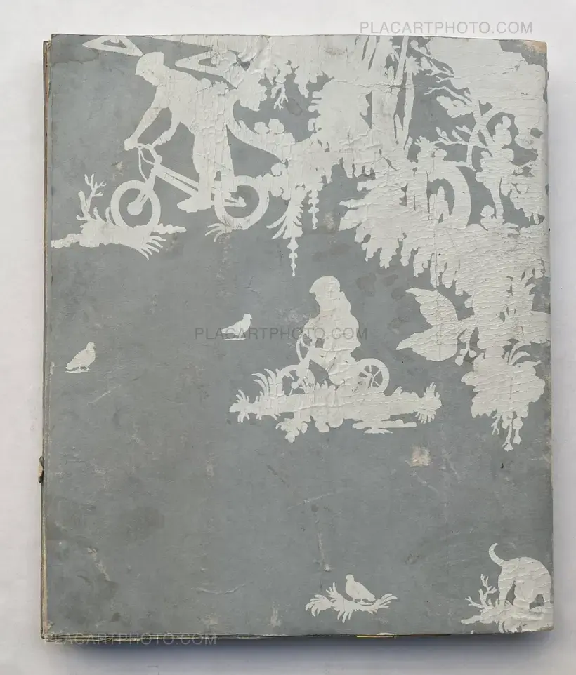 Paper Walls (UNIQUE)